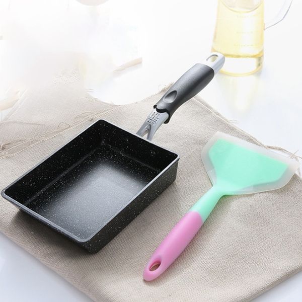 13x18cm frying pan omelette black non-stick pan fry egg pan pancake kitchen pot only use for gas cooker other bakeware
13x18cm frying pan omelette black non-stick pan fry egg pan pancake kitchen pot only use for gas cooker other bakeware