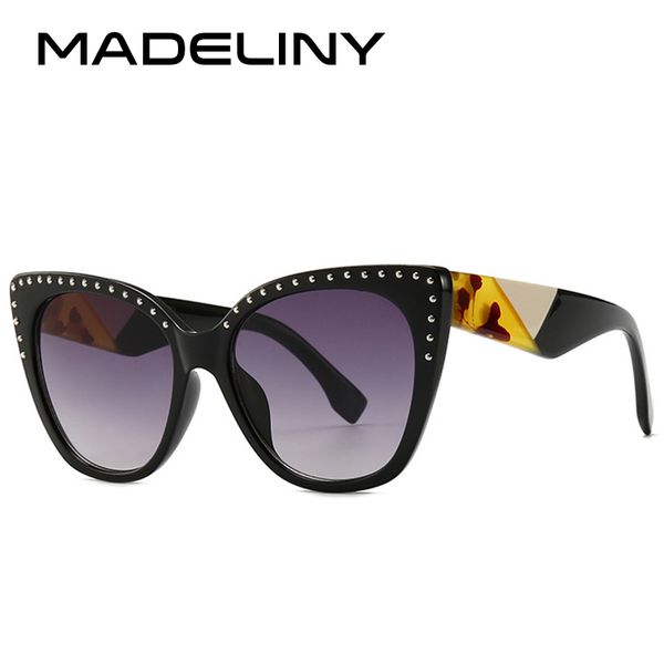 madeliny 2019 new rivet decoration cat eye sunglasses women brand design fashion big frame vintage female sun glasses ma222, White;black
madeliny 2019 new rivet decoration cat eye sunglasses women brand design fashion big frame vintage female sun glasses ma222, White;black