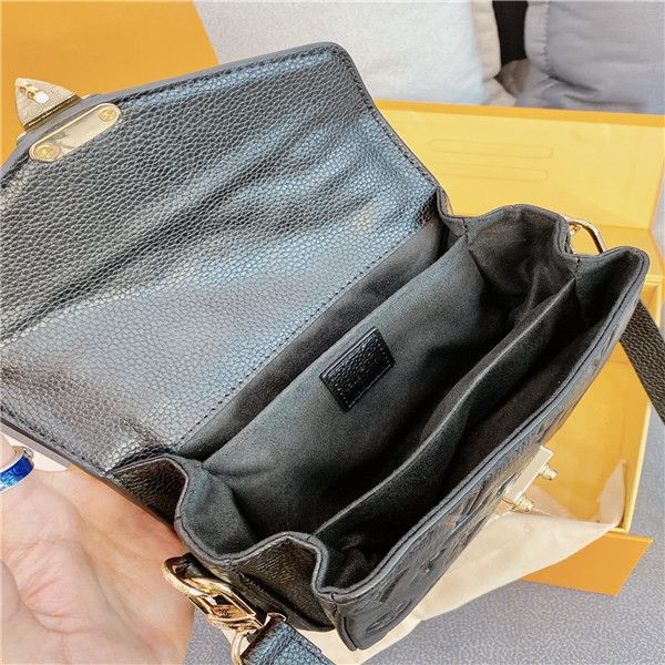 188748leather classic fashion handbag card bag zero wallet men's and women's backpacks single shoulder bag
188748leather classic fashion handbag card bag zero wallet men's and women's backpacks single shoulder bag