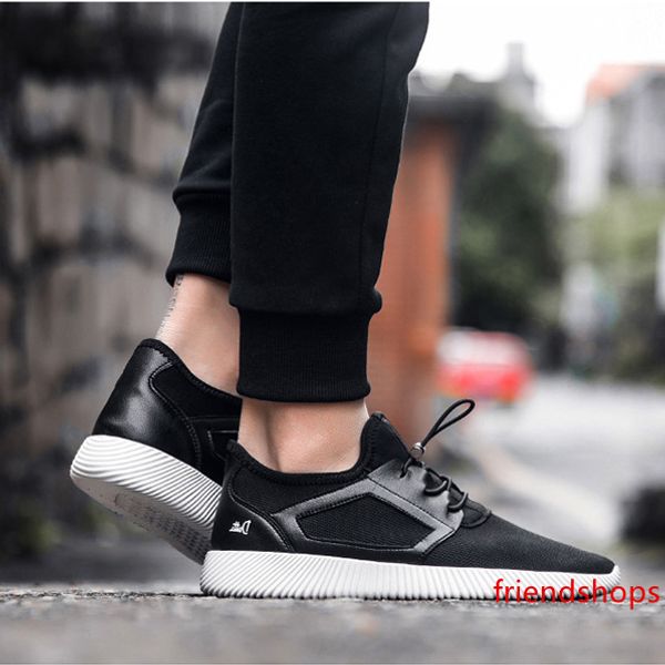 2020 fashion brand casual shoes triple black men women platform black white breathable sports sneakers trainers size 39-44
2020 fashion brand casual shoes triple black men women platform black white breathable sports sneakers trainers size 39-44