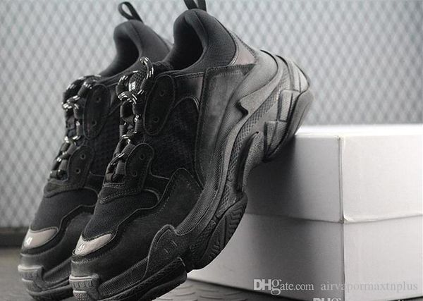 2019 ins paris 17fw triple s noir rose fluo blanc running shoes beige black thick heel grandpa dad trainer sneakers
2019 ins paris 17fw triple s noir rose fluo blanc running shoes beige black thick heel grandpa dad trainer sneakers