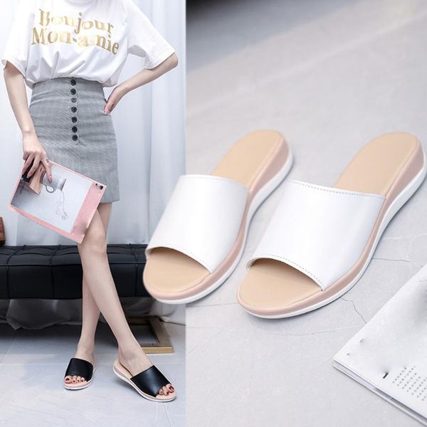 women's summer fashion solid color round toe slippers flat non-slip beach shoes, Black
women's summer fashion solid color round toe slippers flat non-slip beach shoes, Black