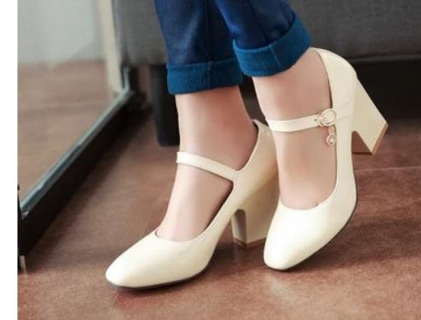 2019 women's shoes in spring and autumn with new style high heel coarse heel square head @182, Black
2019 women's shoes in spring and autumn with new style high heel coarse heel square head @182, Black