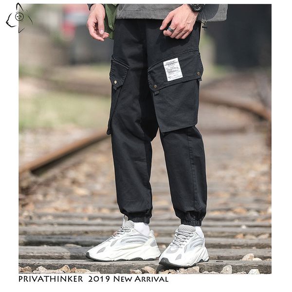 2019 men loose black cargo pants streetwear joggers mens hip hop big pockets pants male autumn trousers oversize
2019 men loose black cargo pants streetwear joggers mens hip hop big pockets pants male autumn trousers oversize