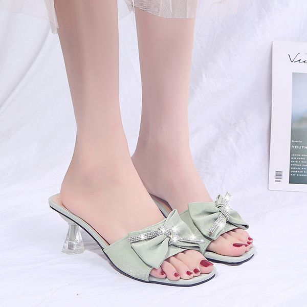 crystal bow slippers women transparent heel sandals summer beige green outdoor elegant clear heels slippers women sandals 2020, Black
crystal bow slippers women transparent heel sandals summer beige green outdoor elegant clear heels slippers women sandals 2020, Black