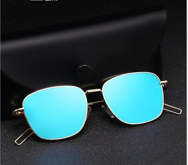new colour film reflective polarizing sunglasses box metal universal men and women's sunglasses, White;black
new colour film reflective polarizing sunglasses box metal universal men and women's sunglasses, White;black