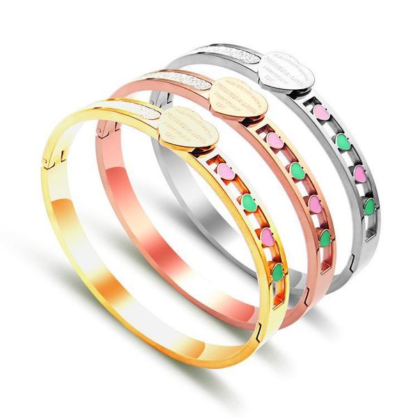 wholesale 2020 designer pink green drops love half of the frosted bracelet lady heart bracelet, Silver
wholesale 2020 designer pink green drops love half of the frosted bracelet lady heart bracelet, Silver