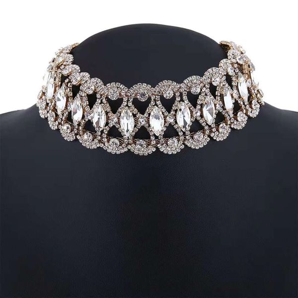 full diamonds chokers women crystal short necklaces girl fashionable jewelry evening dress accessories three colors silver golden black, Golden;silver
full diamonds chokers women crystal short necklaces girl fashionable jewelry evening dress accessories three colors silver golden black, Golden;silver