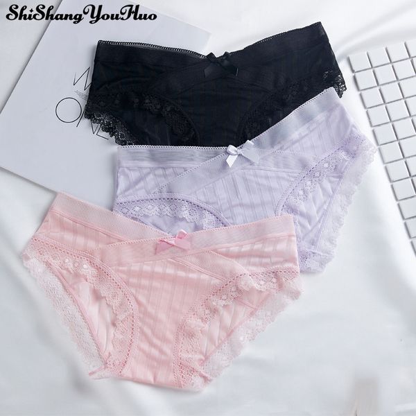 lace panties transparent thin section mesh seamless briefs women's mid waist hollow underwear large size xl tangas, Black;pink
lace panties transparent thin section mesh seamless briefs women's mid waist hollow underwear large size xl tangas, Black;pink