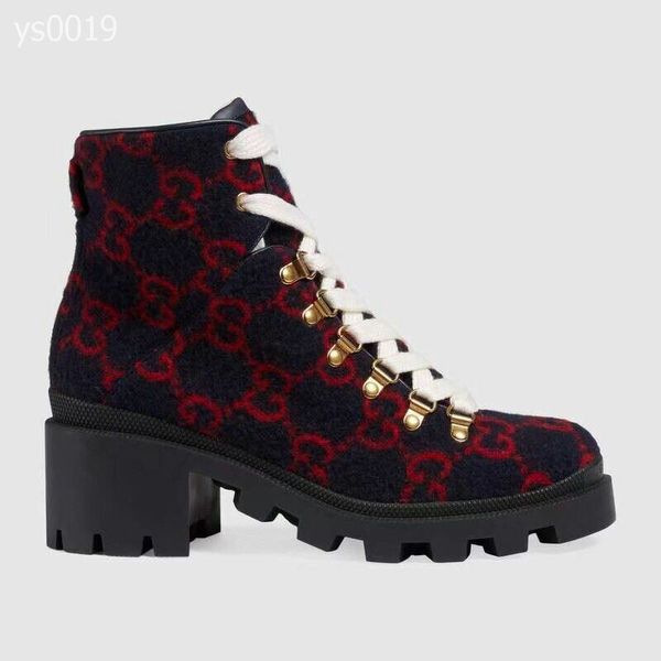 british style rhinestones martin boots female british wind new autumn and winter plus velvet thick with custom outdoor leather boots lace-up, Black
british style rhinestones martin boots female british wind new autumn and winter plus velvet thick with custom outdoor leather boots lace-up, Black