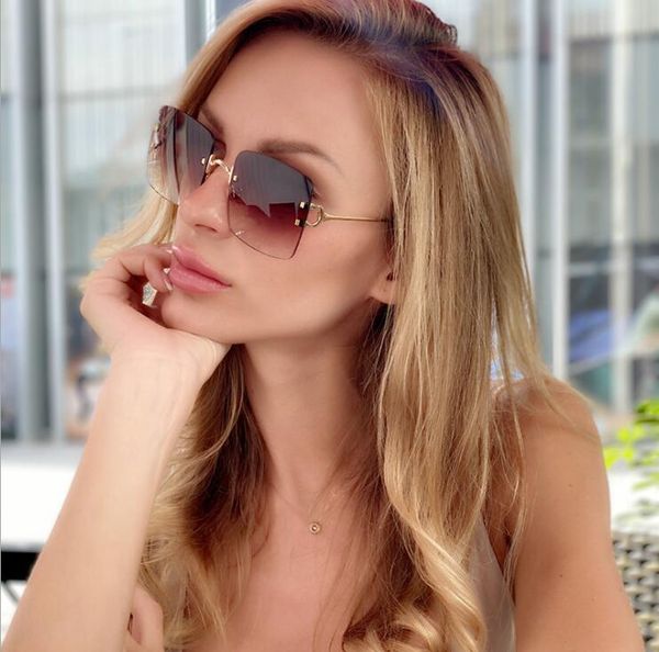 2020 new rimless sunglasses for ladies, boxy color fashion sunglasses, metal glasses , fine driver's driving glasses, summer sunglasses, White;black
2020 new rimless sunglasses for ladies, boxy color fashion sunglasses, metal glasses , fine driver's driving glasses, summer sunglasses, White;black
