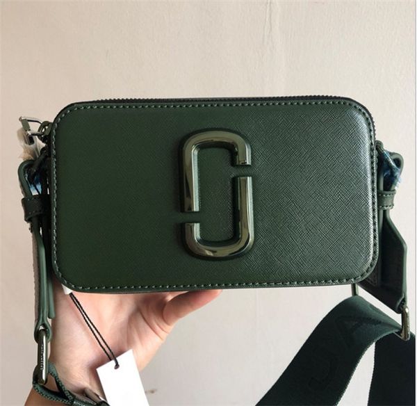 women's luxury designer bag handbag 2020 camera fluorescent letter shoulder bag female trendy shoulder bag ing
women's luxury designer bag handbag 2020 camera fluorescent letter shoulder bag female trendy shoulder bag ing