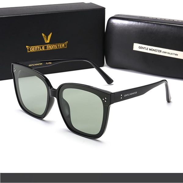 luxury- designer sunglasses for men fashion designer sun glass oval frame coating mirror uv400 lens summer style eyewear, White;black
luxury- designer sunglasses for men fashion designer sun glass oval frame coating mirror uv400 lens summer style eyewear, White;black