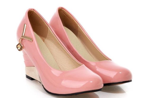 2020 women's shoes in spring and autumn with new style slope heel round head @9108, Black
2020 women's shoes in spring and autumn with new style slope heel round head @9108, Black