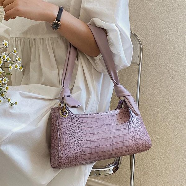 ladies' elegant handbags crocodile pattern leather shoulder bags for women new female travel solid color crossbody messenger bag
ladies' elegant handbags crocodile pattern leather shoulder bags for women new female travel solid color crossbody messenger bag
