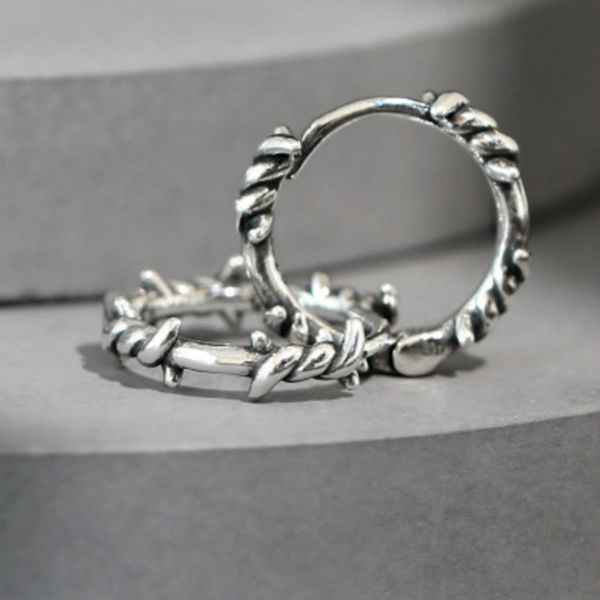 retro twisted female earings buckle 925 sterling silver earring for woman hoop earrings jewelry pendientes de plata de ley 925, Golden;silver
retro twisted female earings buckle 925 sterling silver earring for woman hoop earrings jewelry pendientes de plata de ley 925, Golden;silver