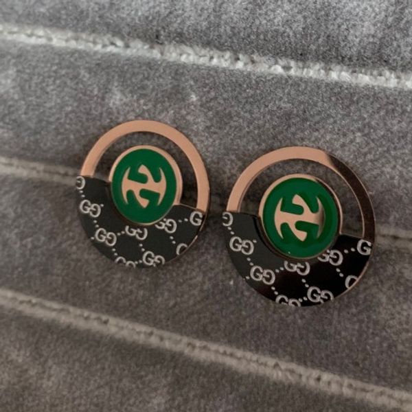 High Quality Famous Brand Jewelry Fashion 316L Stainless Steel Style deluxe rose Gold Plated green letter Earrings For Men Women 
High Quality Famous Brand Jewelry Fashion 316L Stainless Steel Style deluxe rose Gold Plated green letter Earrings For Men Women