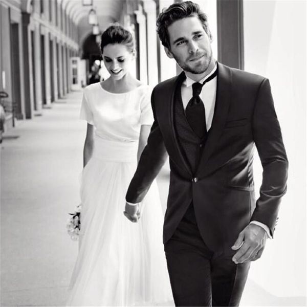 elegant black one button men suit slim fitted shawl lapel groom wear custom business formal costume homme men's suits 3 piece, White;black
elegant black one button men suit slim fitted shawl lapel groom wear custom business formal costume homme men's suits 3 piece, White;black