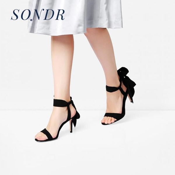 2020 summer women hollow word belt black pink suede sandals round head slender high-heeled open-toe sandals bow strap shoes
2020 summer women hollow word belt black pink suede sandals round head slender high-heeled open-toe sandals bow strap shoes