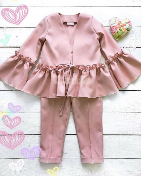 мода твердые повседневные дети новорожденных девочек осень зима одежда формальные рябить flare рукавом куртка пальто + брюки комплект одежды, White
мода твердые повседневные дети новорожденных девочек осень зима одежда формальные рябить flare рукавом куртка пальто + брюки комплект одежды, White