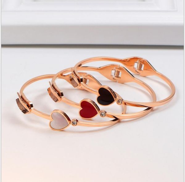 korean version single diamond bracelet shell solid letter bracelet 18k gold bracelet, Golden;silver
korean version single diamond bracelet shell solid letter bracelet 18k gold bracelet, Golden;silver