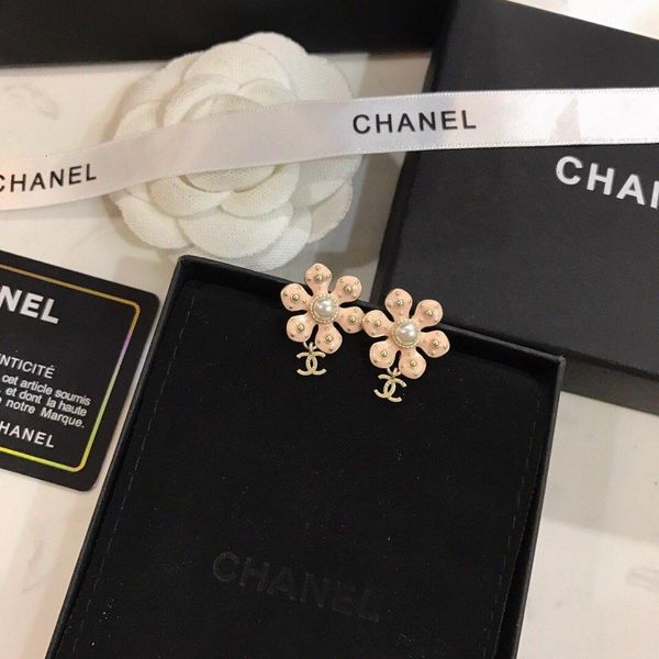 new fashino women charm earrings new jewelry with exquisite gift box @191125-a290aw-39x9sb, Golden
new fashino women charm earrings new jewelry with exquisite gift box @191125-a290aw-39x9sb, Golden
