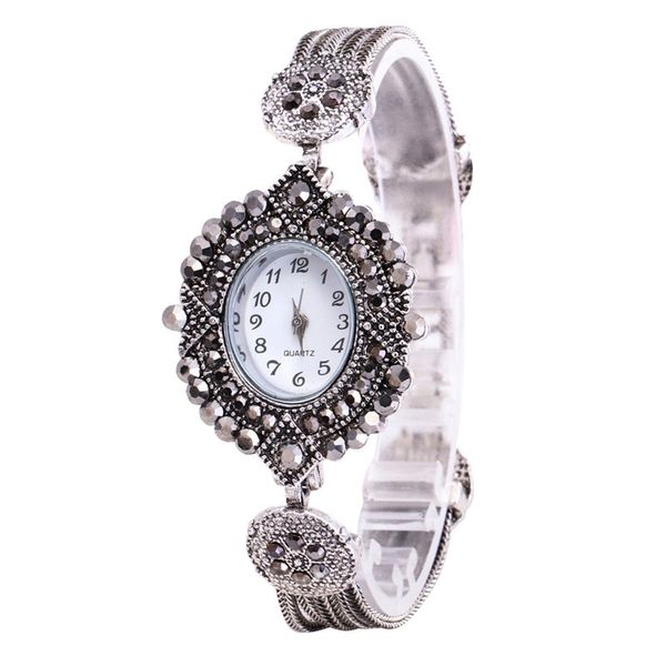 new fashion rhinestone watch ladies stainless steel bracelet watch ladies quartz dress clock, Slivery;brown
new fashion rhinestone watch ladies stainless steel bracelet watch ladies quartz dress clock, Slivery;brown