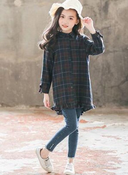 2019 new spring and autumn style fashion big children black stripes t-shirt cardigan students girl clothes the gown, White;black
2019 new spring and autumn style fashion big children black stripes t-shirt cardigan students girl clothes the gown, White;black