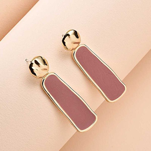 s925 korean version of the new alloy earrings creative fashion geometric rectangular enamel earrings, Golden;silver
s925 korean version of the new alloy earrings creative fashion geometric rectangular enamel earrings, Golden;silver