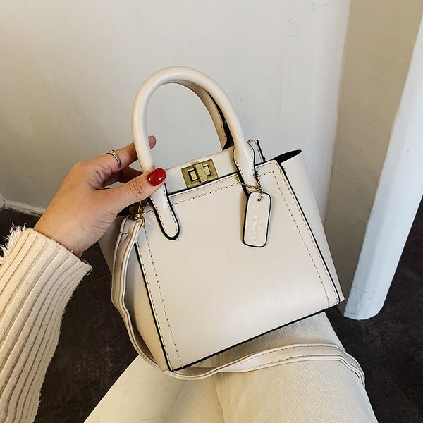handbag bag female 2020 popular new trend summer overshoulder fashion messenger bag women handbag
handbag bag female 2020 popular new trend summer overshoulder fashion messenger bag women handbag