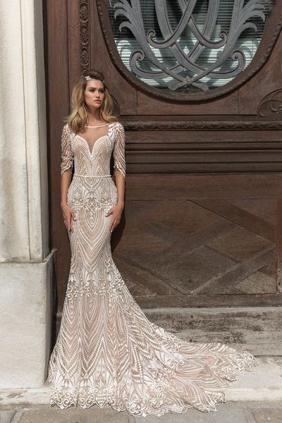crystal design mermaid wedding dresses bateau neck backless sweep train champagne wedding dress custom made long sleeve beach bridal gowns, White
crystal design mermaid wedding dresses bateau neck backless sweep train champagne wedding dress custom made long sleeve beach bridal gowns, White