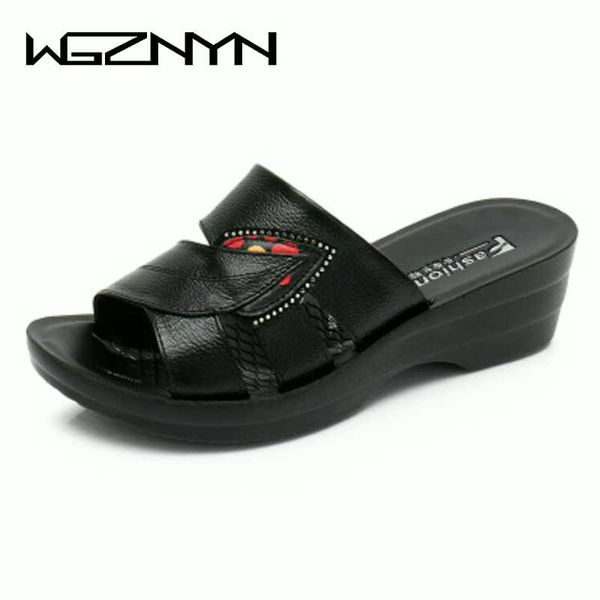 2019 new shoes woman summer slip on leather open toe sandals women flip flops wedges platform ladies beach shoes w405, Black
2019 new shoes woman summer slip on leather open toe sandals women flip flops wedges platform ladies beach shoes w405, Black