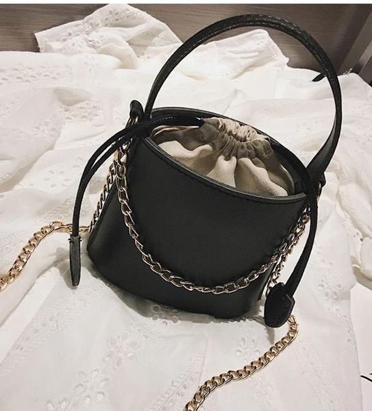 new small evening bag female 2020 pu shoulder purse clutch bag diagonal bucket bag chain handbag
new small evening bag female 2020 pu shoulder purse clutch bag diagonal bucket bag chain handbag