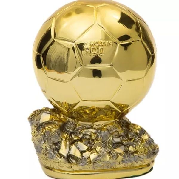 маленький 15см Ballon D'OR Trophy на продажу Resin Лучший игрок Награды Золотой мяч футбольный трофей футбольный трофей г 24см Ballon ДОР MVP
маленький 15см Ballon D'OR Trophy на продажу Resin Лучший игрок Награды Золотой мяч футбольный трофей футбольный трофей г 24см Ballon ДОР MVP