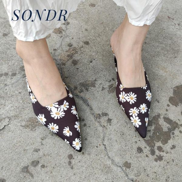 2020 summer women small daisy pointed cat heels baotou half drag fashion ins fine heels lazy shoes elegant, Black
2020 summer women small daisy pointed cat heels baotou half drag fashion ins fine heels lazy shoes elegant, Black