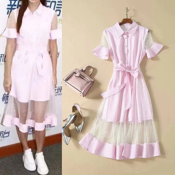 summer 2020 european and american stars with the same perspective mesh stitching lapel bell sleeve striped dress, Black;pink
summer 2020 european and american stars with the same perspective mesh stitching lapel bell sleeve striped dress, Black;pink