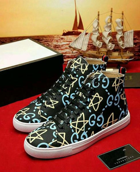 Spring Fashion G Designers Mens Sneakers Loafers Luxurious Brand Men Women Genuine Leather High Top Casual Flat Shoes With box
Spring Fashion G Designers Mens Sneakers Loafers Luxurious Brand Men Women Genuine Leather High Top Casual Flat Shoes With box