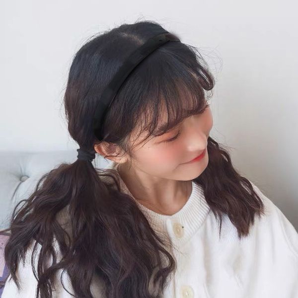painted black plastic hair hoop women girl hair band daily accessories nov99, Golden;white
painted black plastic hair hoop women girl hair band daily accessories nov99, Golden;white