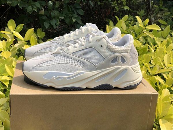 2020 new authentic 700 v2 analog eg7596 kanye west man women outdoor shoes runner wave salt mauve static inertia geode sneakers with box
2020 new authentic 700 v2 analog eg7596 kanye west man women outdoor shoes runner wave salt mauve static inertia geode sneakers with box