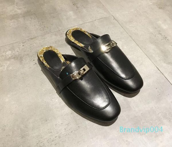 2019 women designer genuine leather loafers fur slipper buckle fashion womens princetown casual fur mules flats with box 35-40, Black
2019 women designer genuine leather loafers fur slipper buckle fashion womens princetown casual fur mules flats with box 35-40, Black