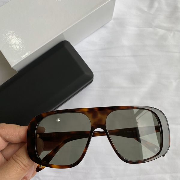latest selling popular fashion 7268 women sunglasses mens sunglasses men sunglasses gafas de sol sun glasses uv400 lens with box, White;black
latest selling popular fashion 7268 women sunglasses mens sunglasses men sunglasses gafas de sol sun glasses uv400 lens with box, White;black