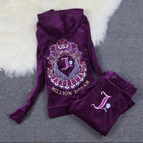 spring / fall / 2018 women's brand velvet fabric tracksuits velour suit women track suit hoodies and pants, White
spring / fall / 2018 women's brand velvet fabric tracksuits velour suit women track suit hoodies and pants, White