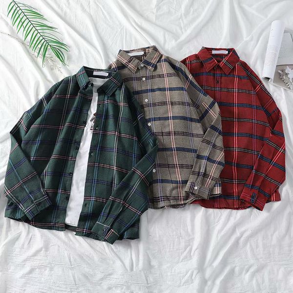 autumn plaid long sleeve mens shirts turn down collar single breasted men shirt 2020 fashion casual school men boys clothes, White;black
autumn plaid long sleeve mens shirts turn down collar single breasted men shirt 2020 fashion casual school men boys clothes, White;black