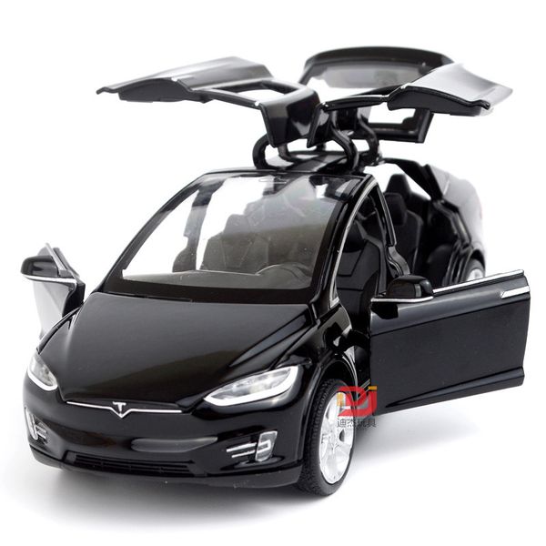 1:32 alloy model metal diecast vehicles pull back flashing musical kid's toys race car toy t200110
1:32 alloy model metal diecast vehicles pull back flashing musical kid's toys race car toy t200110