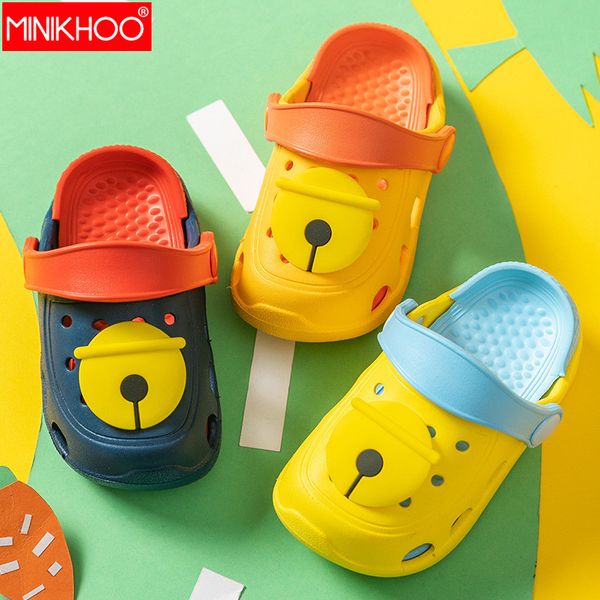 2020 new children's slipper boy girl beach breathable funny home shoes bells slippers kids cute summer shoes rainbow sandals, Black;red
2020 new children's slipper boy girl beach breathable funny home shoes bells slippers kids cute summer shoes rainbow sandals, Black;red