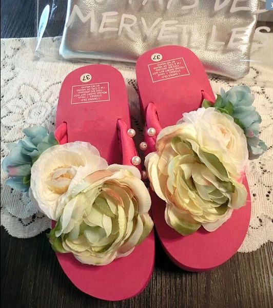 new summer rose green beach shoes fashion lady slippers sandals flowers lady slippers increased thick bottom b19, Black
new summer rose green beach shoes fashion lady slippers sandals flowers lady slippers increased thick bottom b19, Black