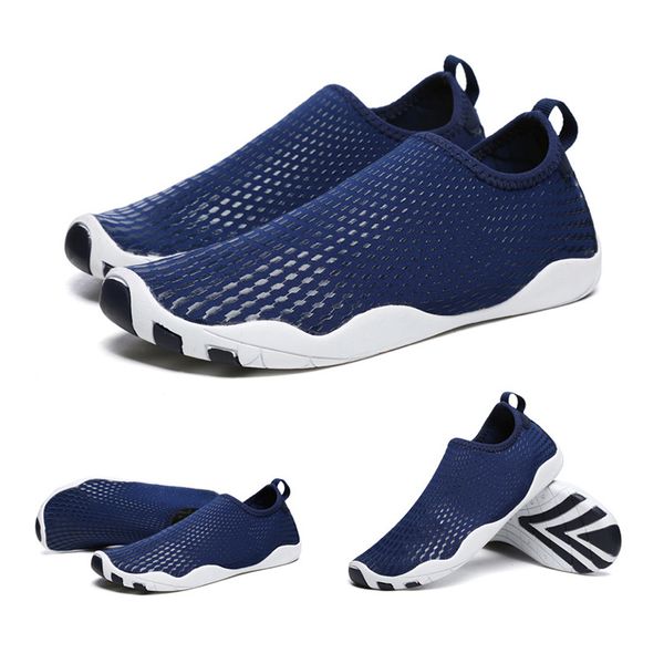 2018 new summer non-slip feet diving shoes women men quick-dry comfortable diving stocking socks outdoor beach swimming fins
2018 new summer non-slip feet diving shoes women men quick-dry comfortable diving stocking socks outdoor beach swimming fins
