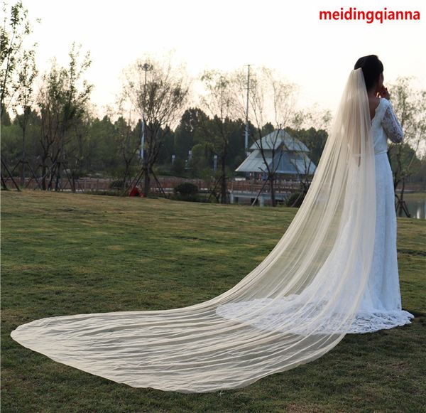 elegant fashional one-tier champagne wedding veil popular nice cut edge cathedral length meidingqianna brand bridal veil, Black
elegant fashional one-tier champagne wedding veil popular nice cut edge cathedral length meidingqianna brand bridal veil, Black