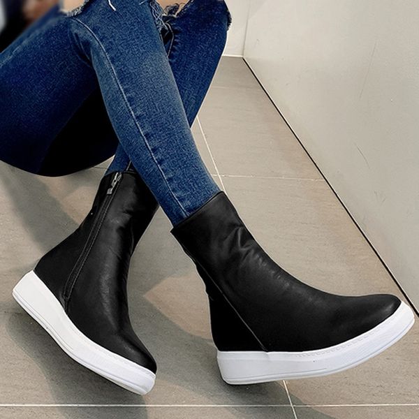 autumn women flat martins boots shoes zipper solid color middle tube boot round toe shoes for woman breathable ankle boots 2020, Black
autumn women flat martins boots shoes zipper solid color middle tube boot round toe shoes for woman breathable ankle boots 2020, Black
