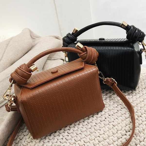 2020 trend fashion women bag solid pu leather box shape shoulder crossbody bags ladies travel handbag and purse sac a main
2020 trend fashion women bag solid pu leather box shape shoulder crossbody bags ladies travel handbag and purse sac a main